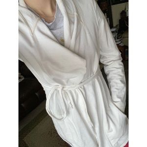 🌸White Maurice’s cardigan jacket